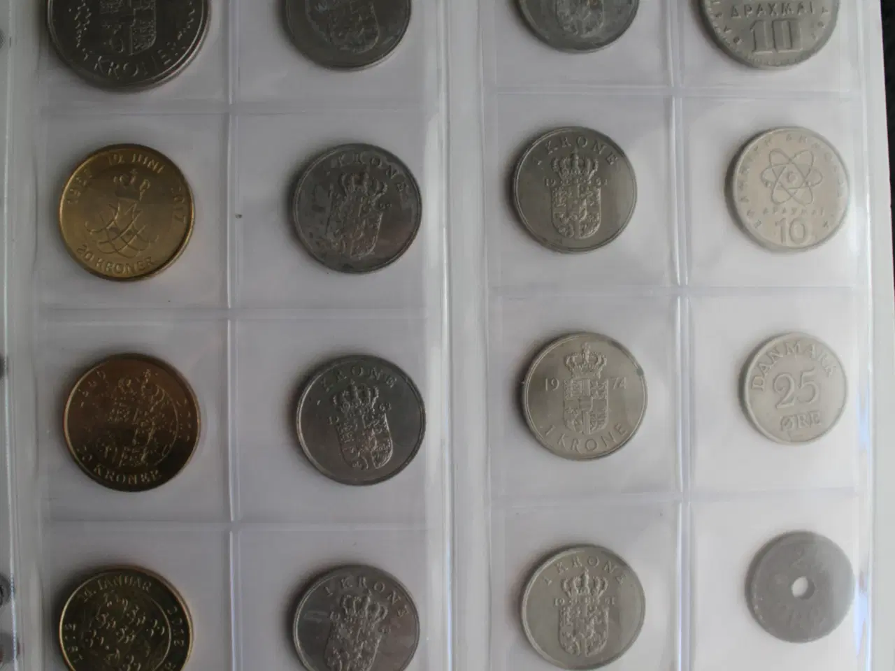 Billede 18 - Møntsamling sælges hovedsageligt danske mønter