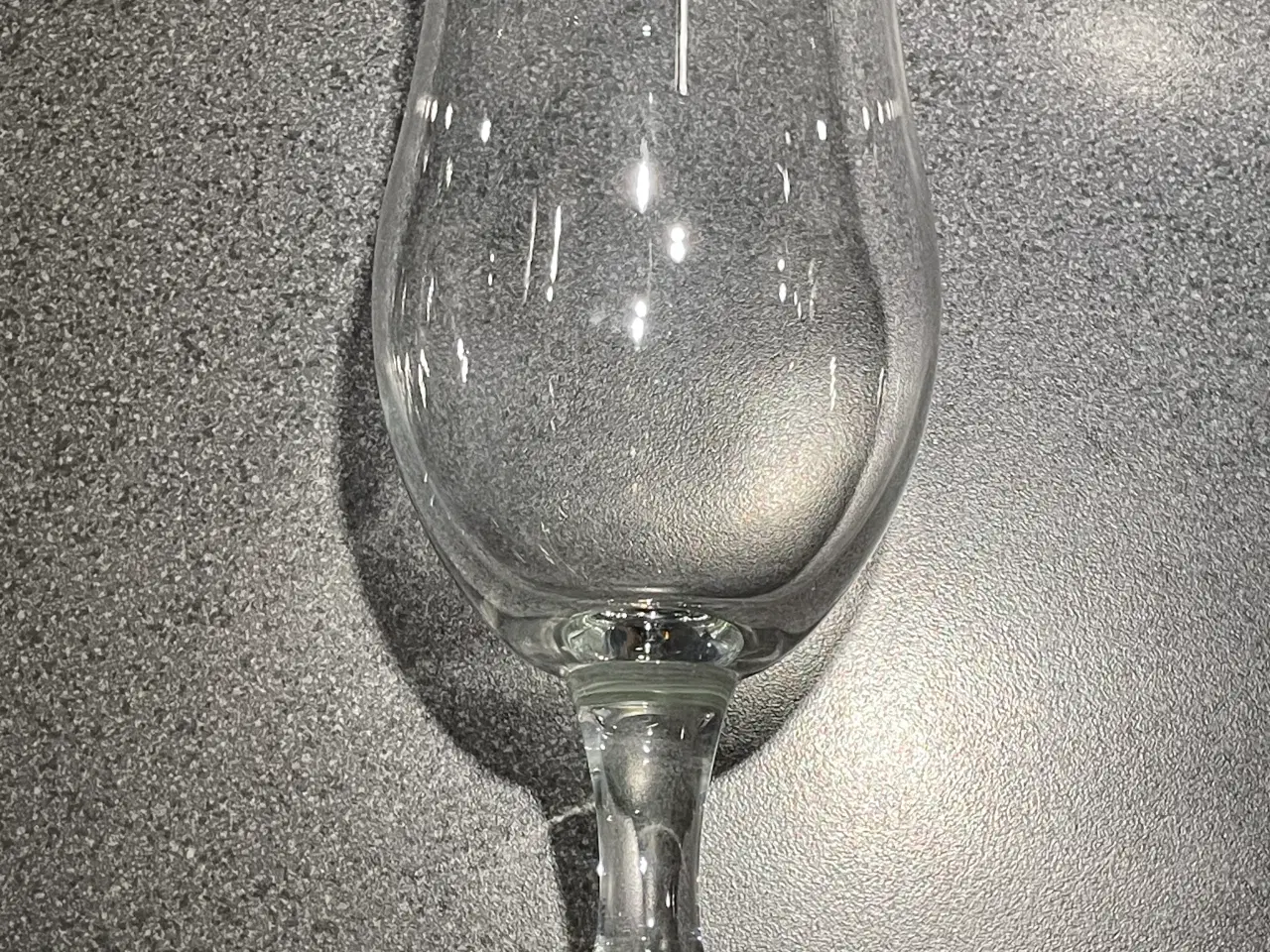 Billede 2 - Glas, 4 stk. Ølglas på stilk 37 cl nye