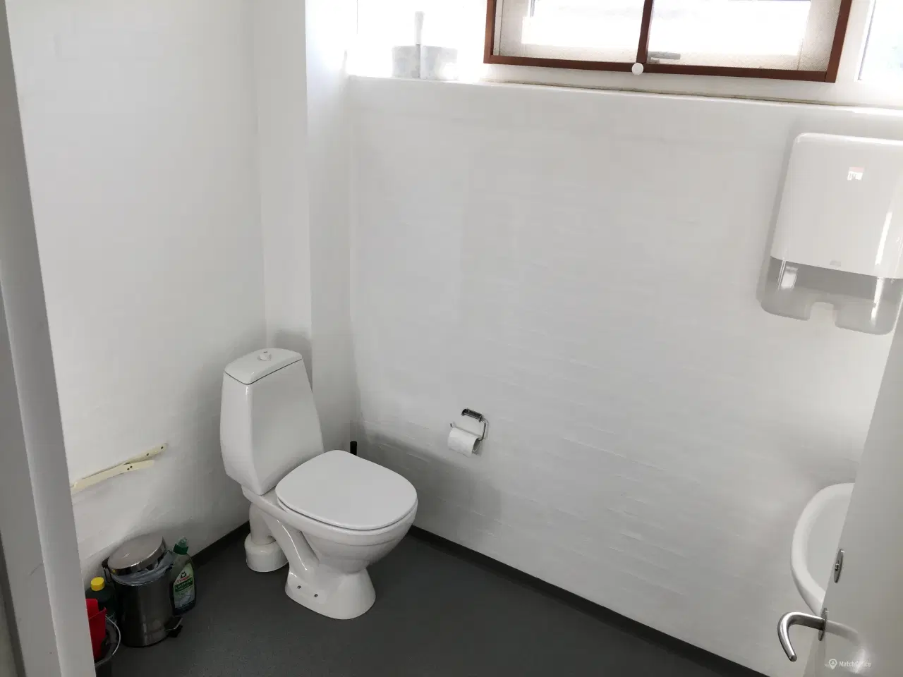 Billede 8 - Kontor på 2. sal