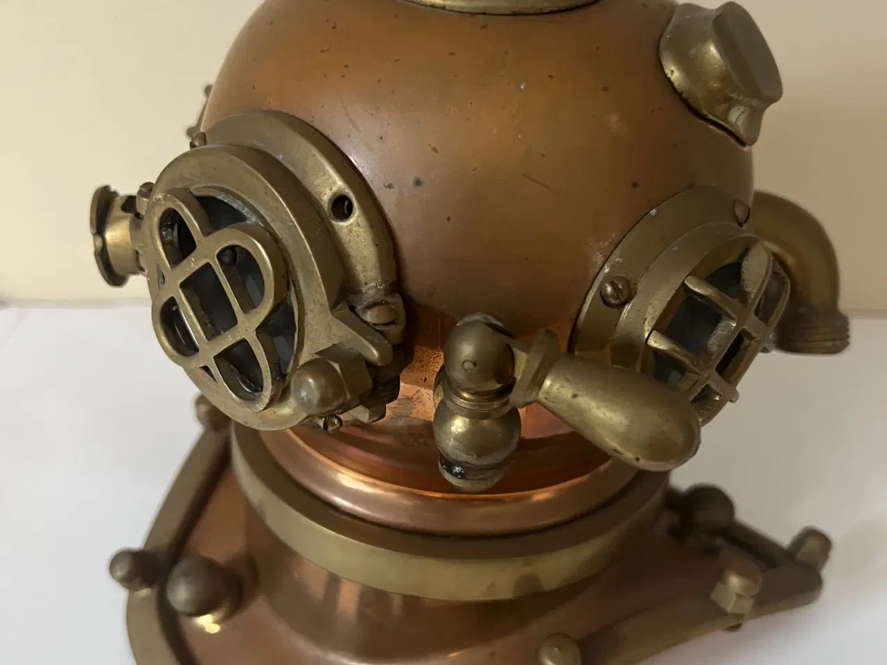 Billede 3 - Smuk gammel dekorativ udstillings dykkerhjelm