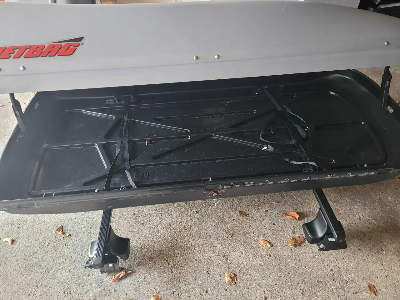 Billede 3 - Thule tagboks + tagbøgler 