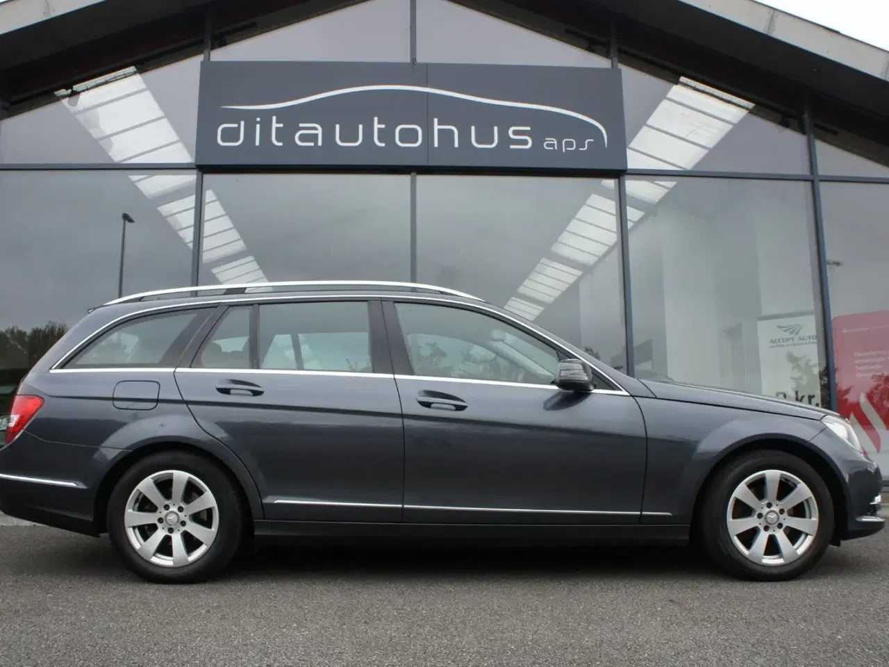 Billede 5 - Mercedes C200 2,2 CDi Avantgarde stc. aut. BE