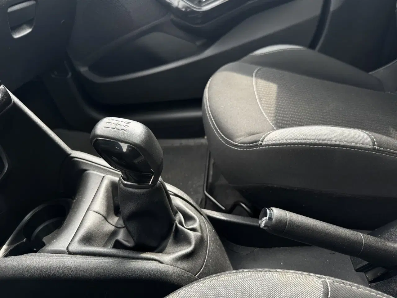 Billede 17 - Peugeot 208 1,6 BlueHDi Envy 100HK 5d