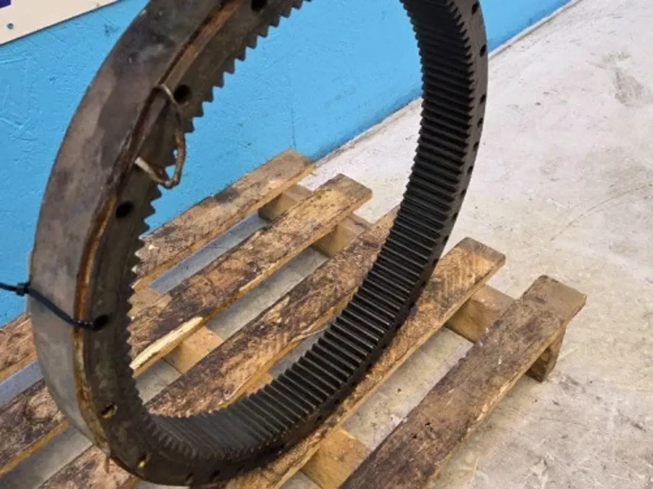 Billede 12 - Valtra  S394   Tandkrans   934152150131