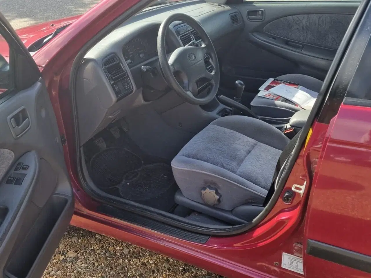 Billede 3 - Toyota Avensis 1,8 Luna