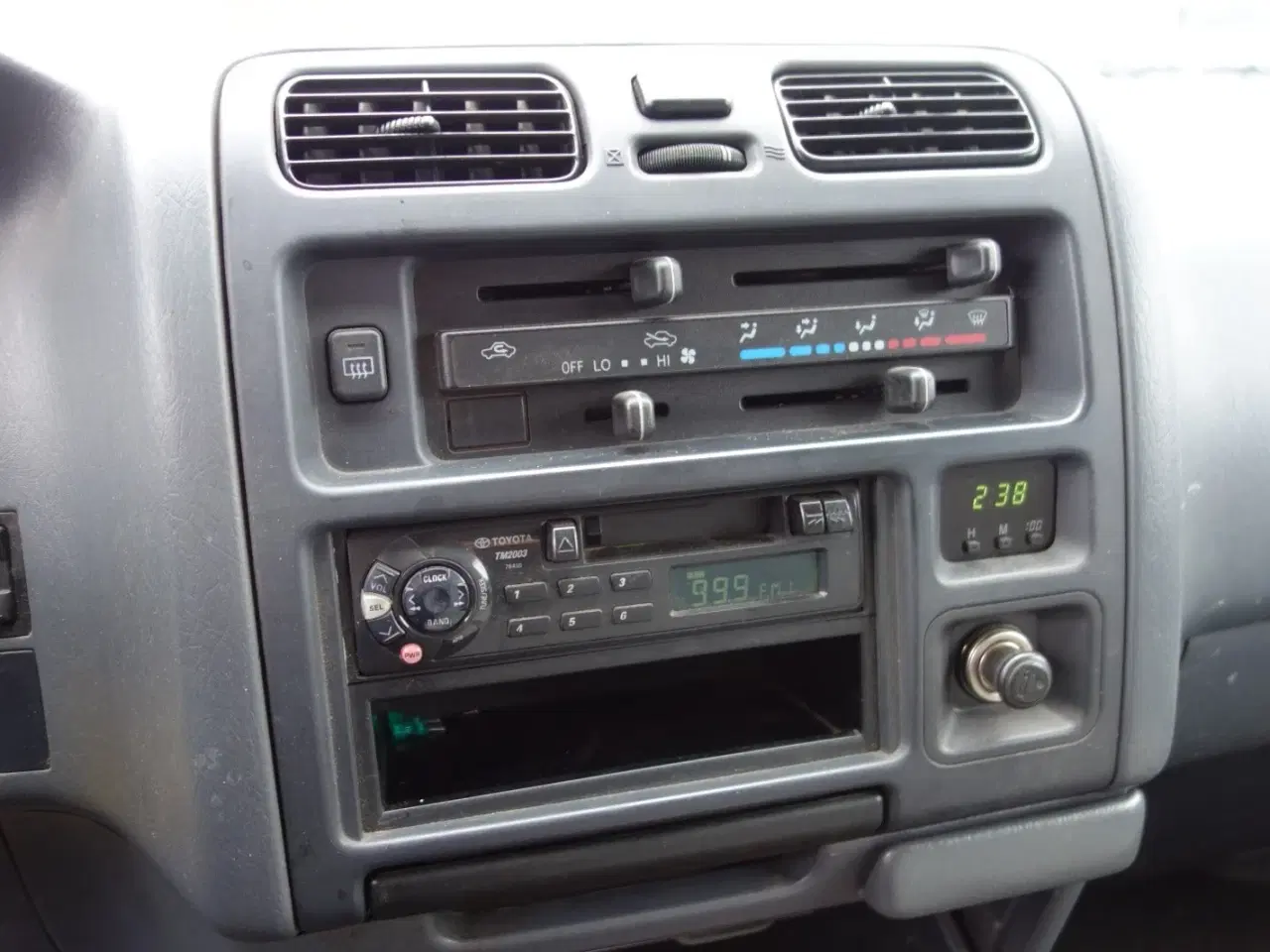 Billede 8 - Toyota HiAce 2,5 D-4D 102 Komfort lang 4x4