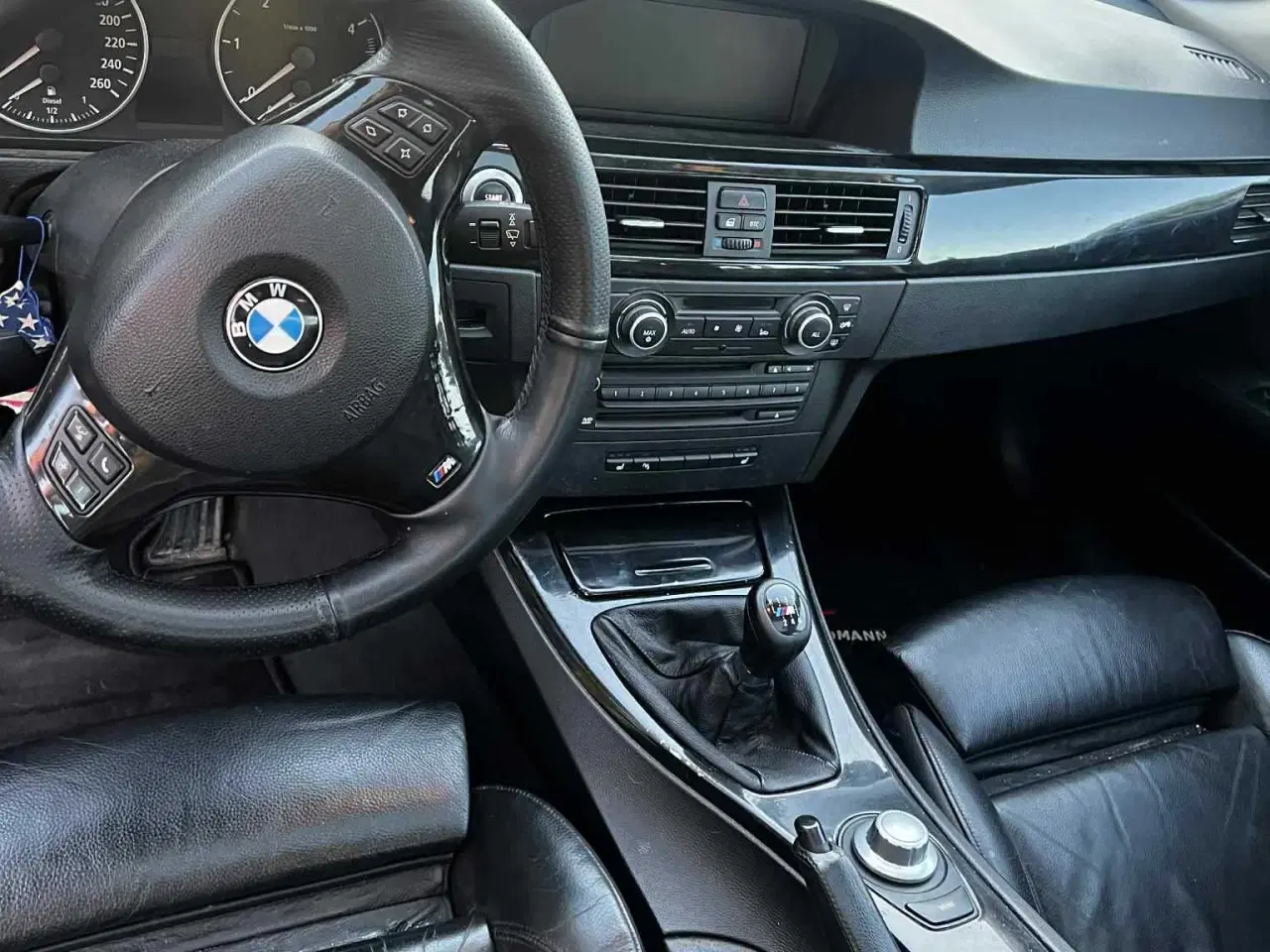 Billede 4 - Fin bmw 320d