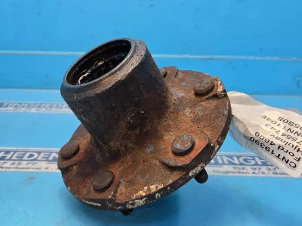 Billede 2 - Ford 4600 Hjulnav 87554743