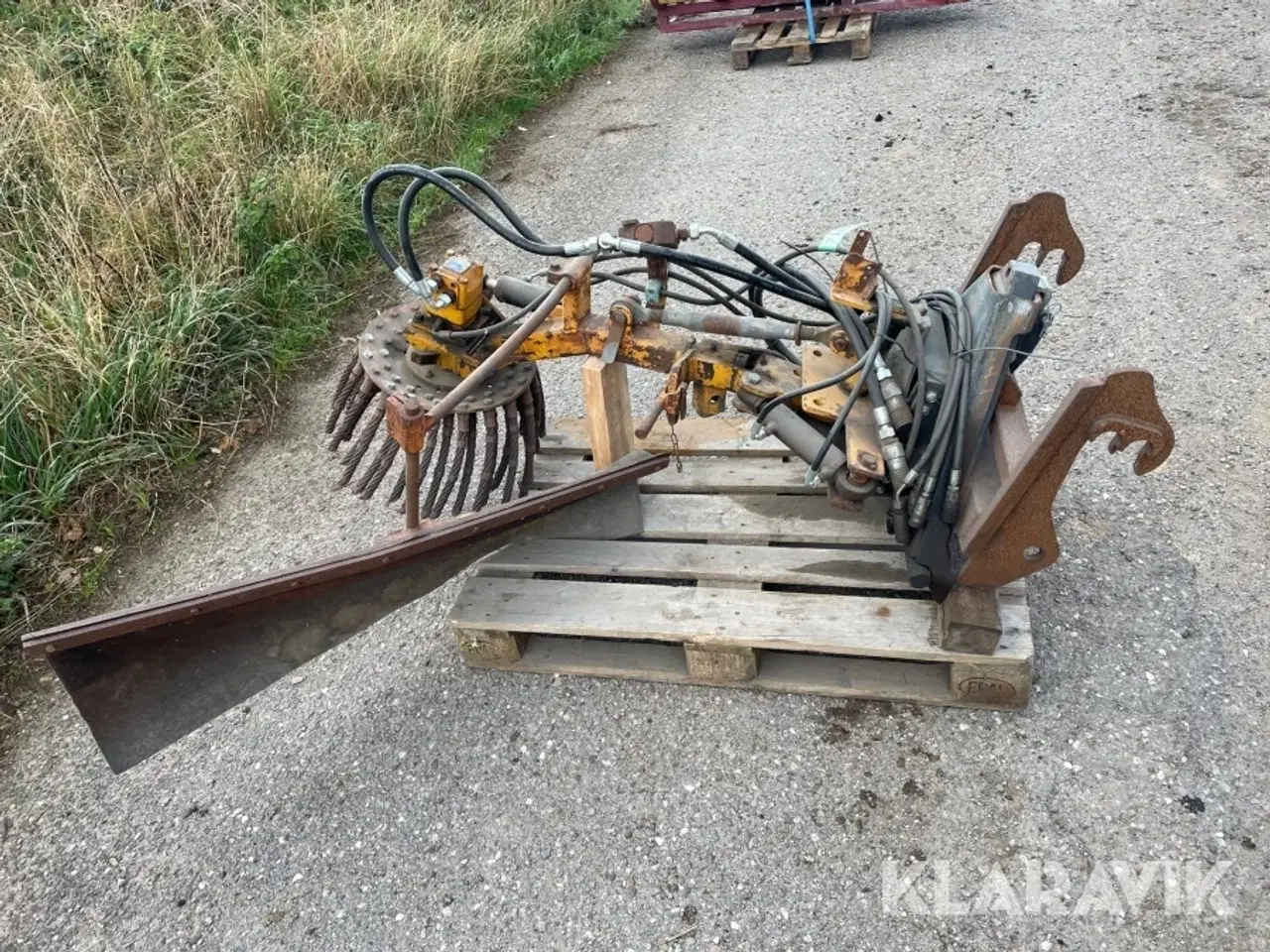 Billede 4 - Hydraulisk ukrudsbørste
