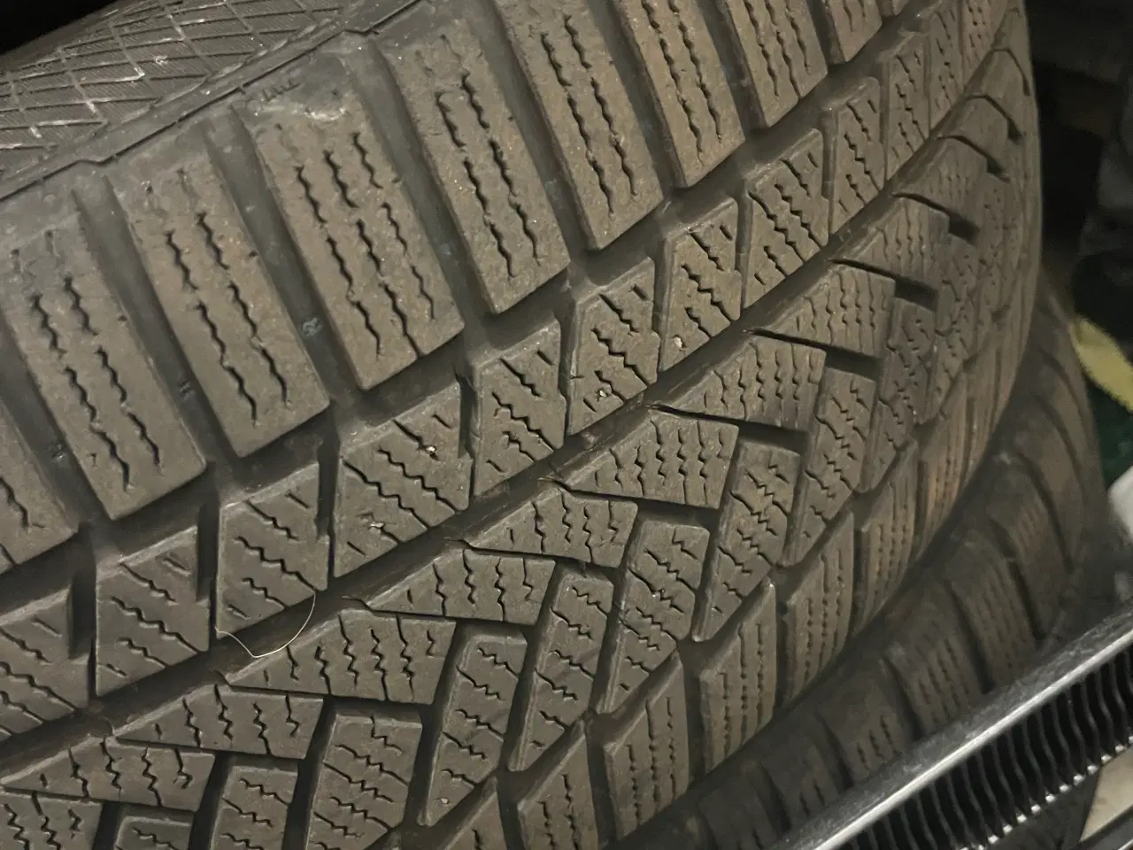 Billede 1 - Originale Volvo 18” vinterdæk v60