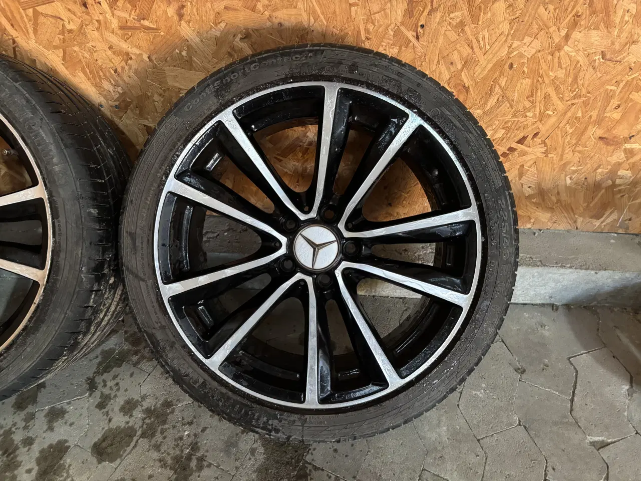 Billede 4 - Mercedes 18” alufælge på sommerdæk 225/40R18