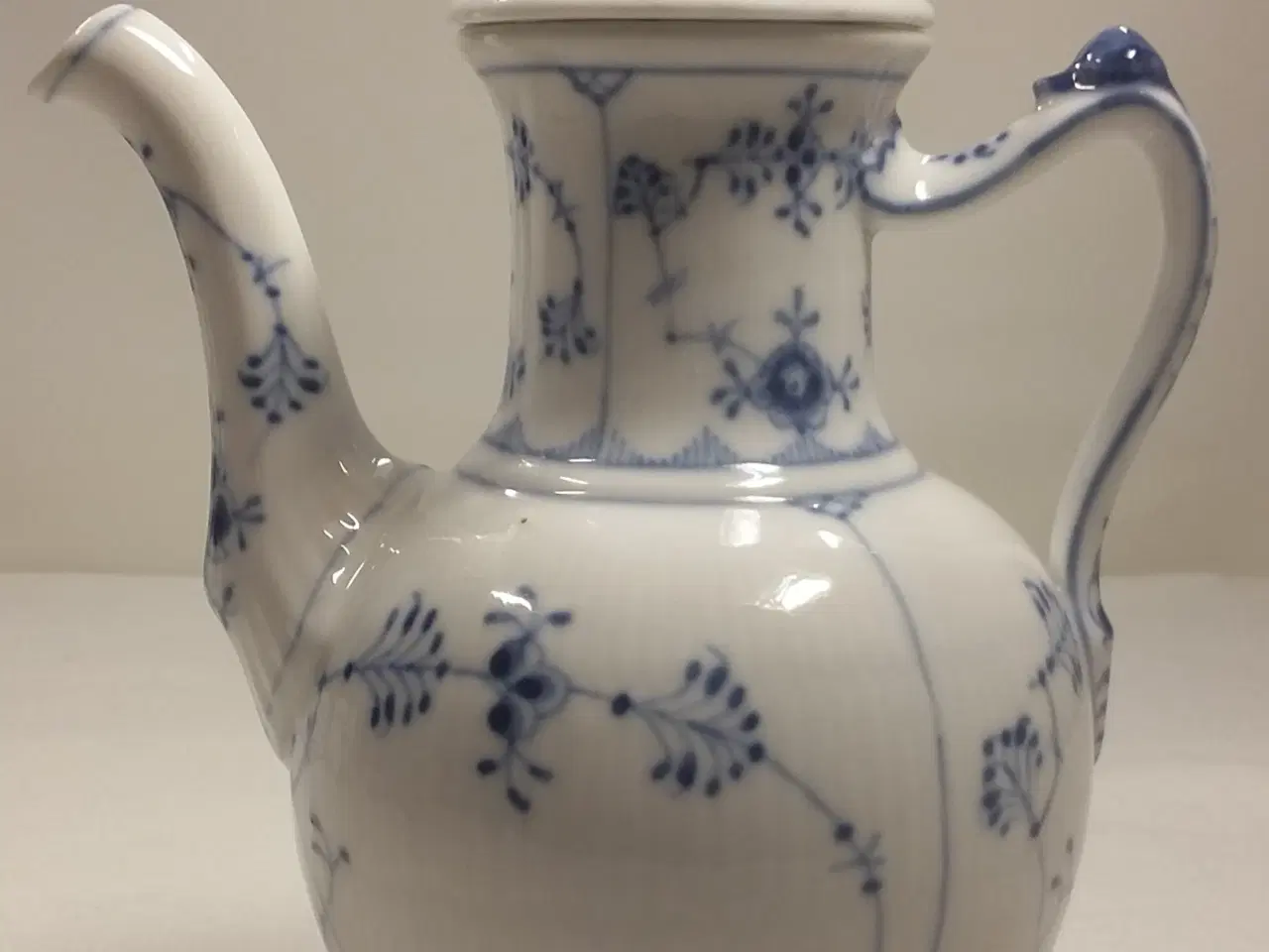 Billede 2 - ROYAL COPENHAGEN MUSSELMALET, TILBEHØR KAFFESTEL 1