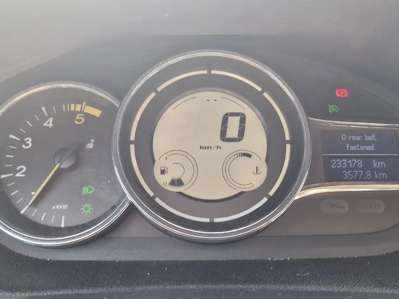 Billede 11 - Renault Megane III 1,5 dCi 110 Dynamique