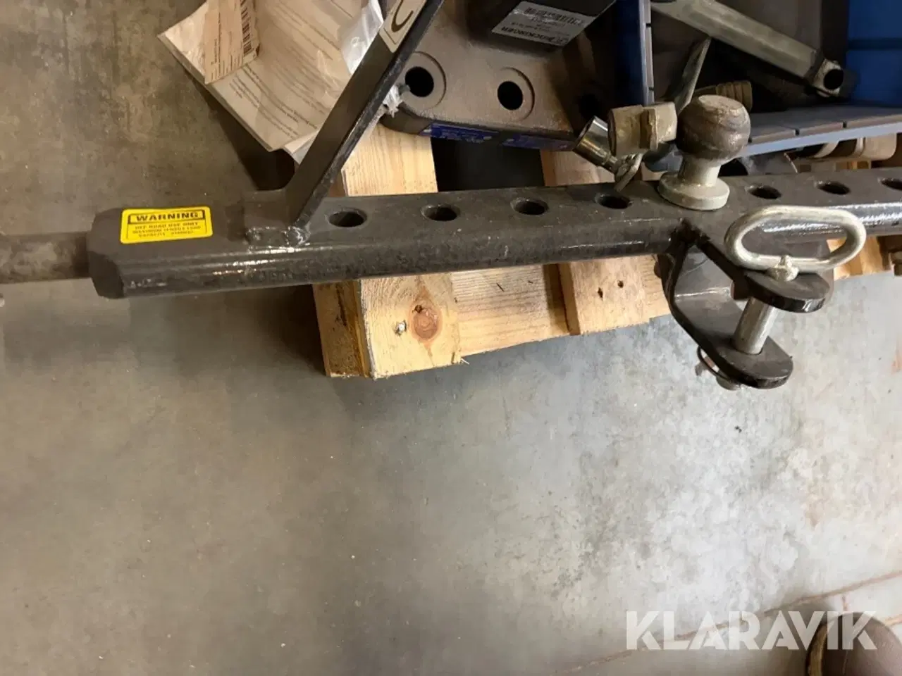 Billede 6 - Lot - kugletræk, brønddæksel og dele til fræser og flishugger