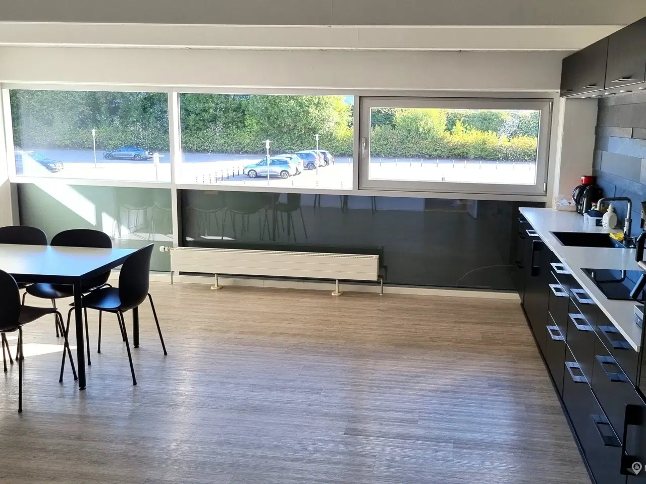 Billede 7 - Lager med kontor