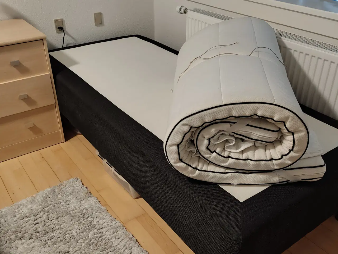 Billede 1 -  madras incl topmadras