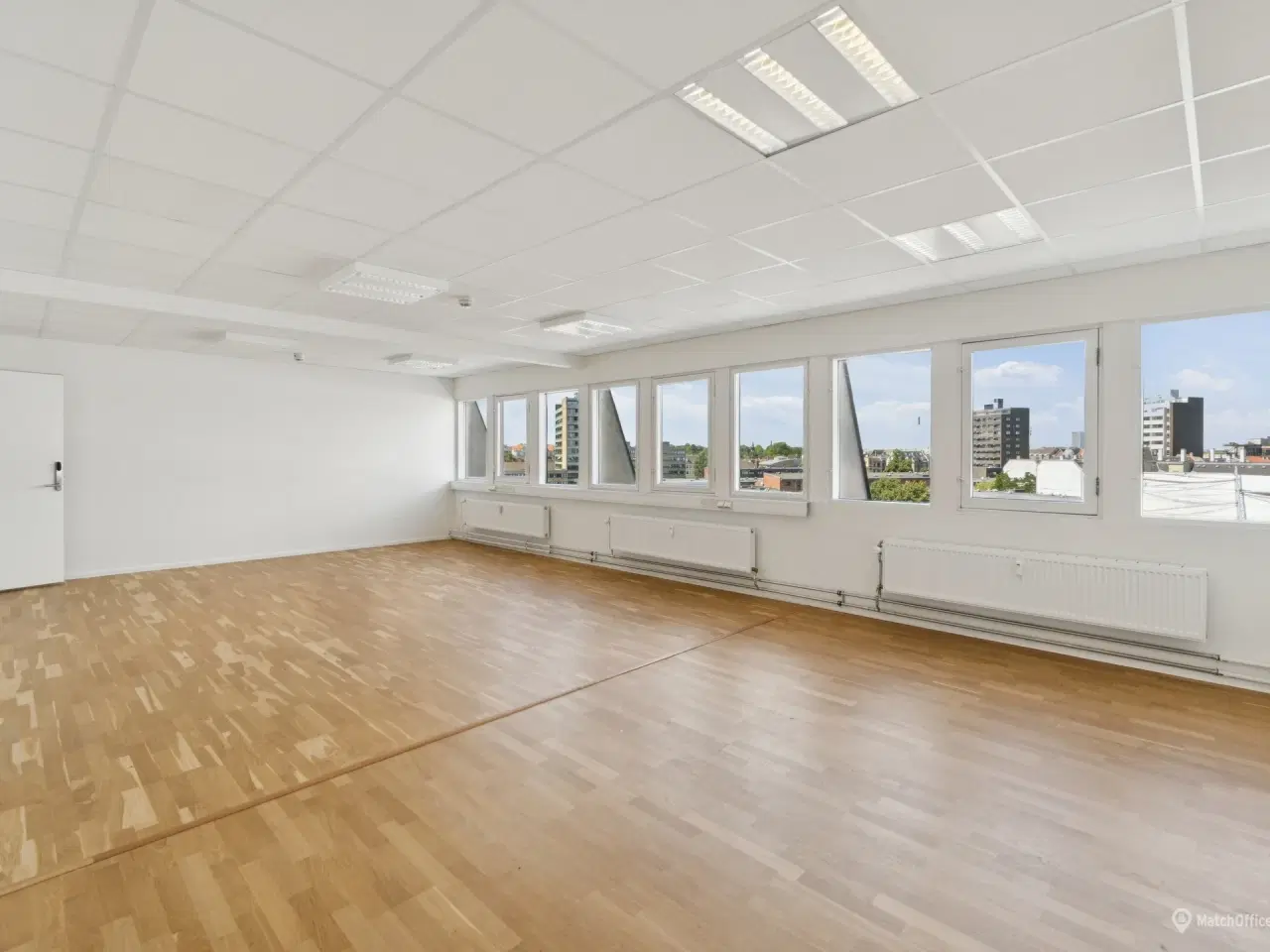 Billede 3 - Kontor/kliniklejemål - momsfrit