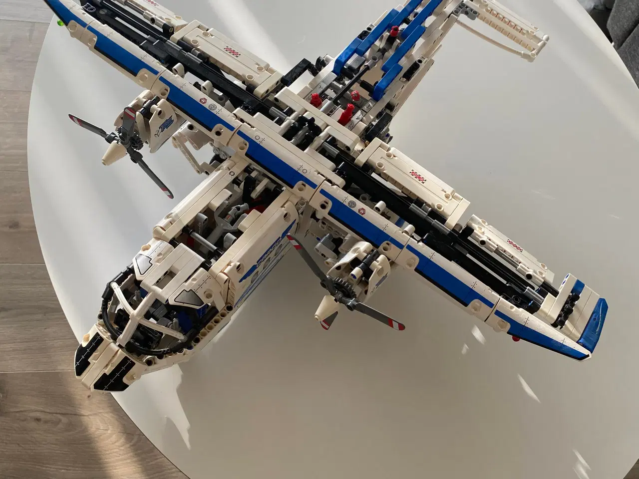 Billede 2 - Lego fragtfly 42025