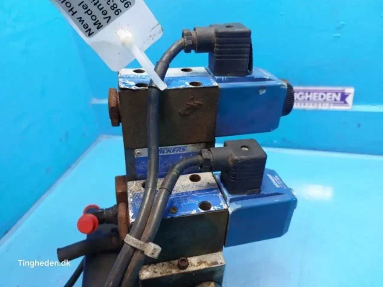 Billede 9 - New Holland 4860 Ventilblok 9837652