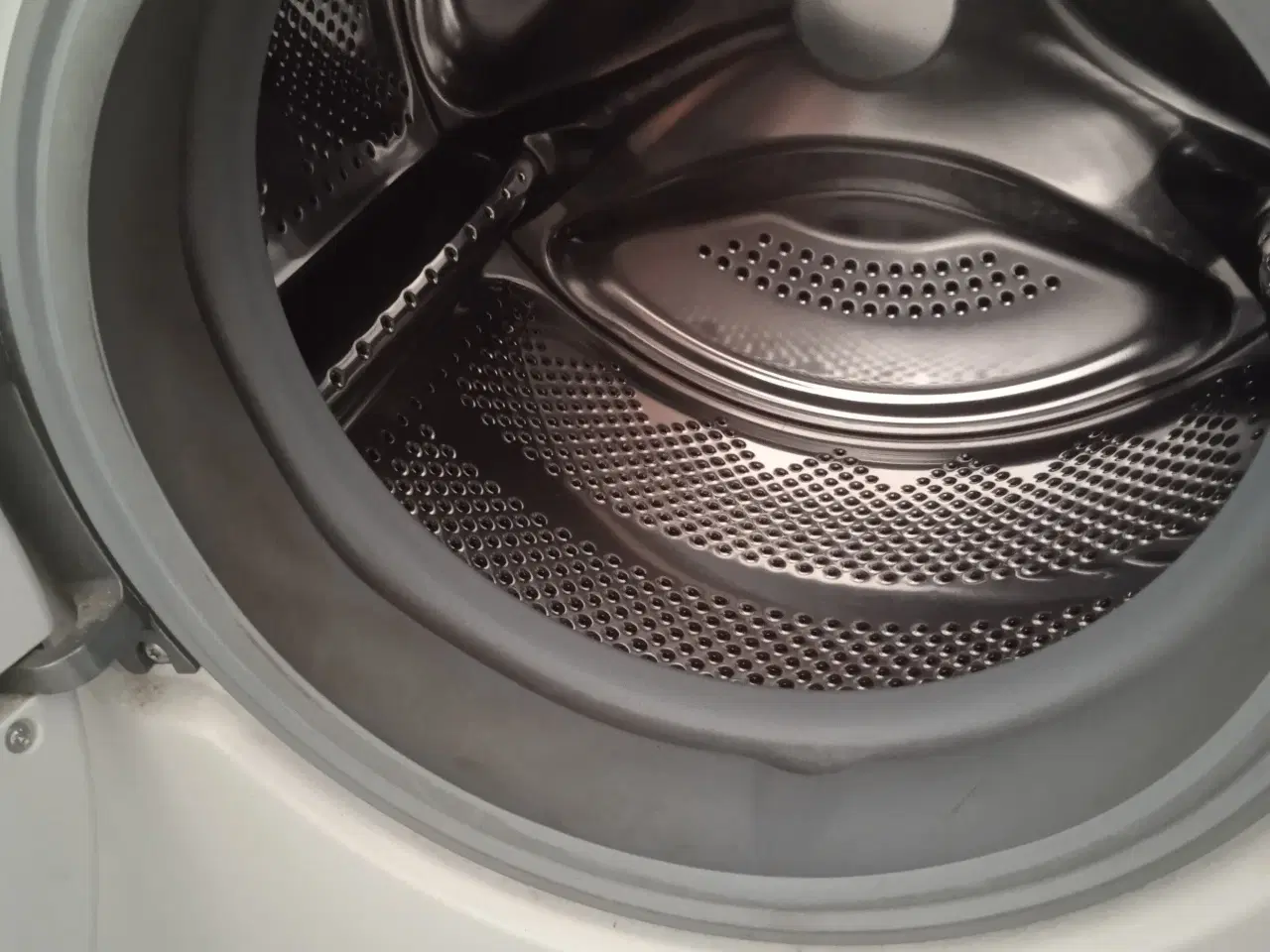 Billede 4 - Vaskemaskine og tørretumbler 