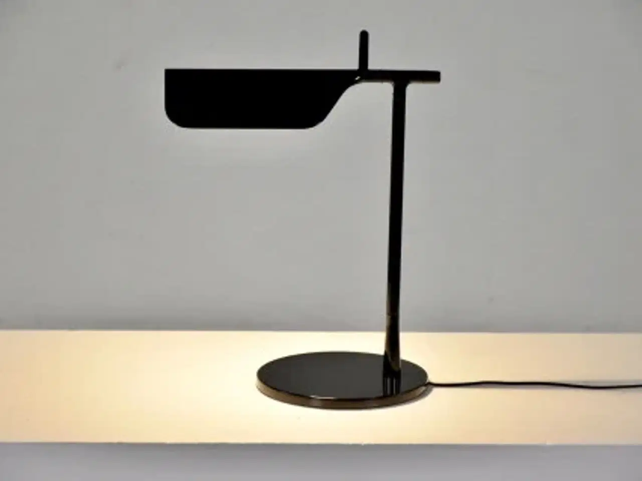 Billede 4 - Flos tab table lampe i sort