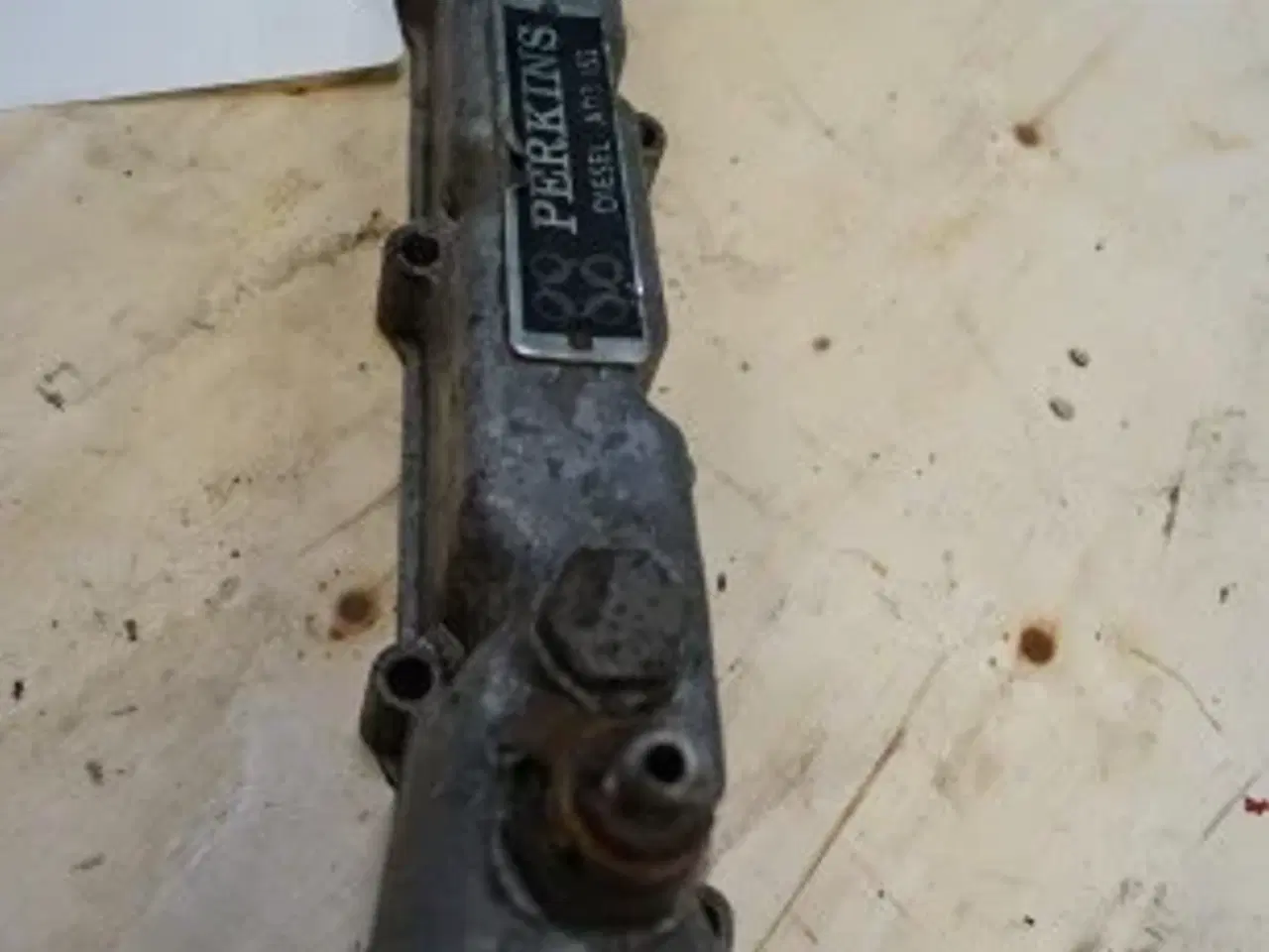 Billede 7 - Massey Ferguson 135 Indsugnings manifold 37188557