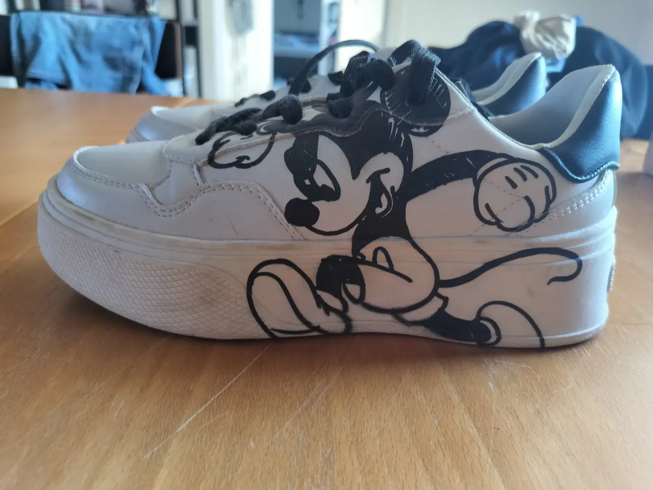 Billede 1 - Mickey Mouse sko