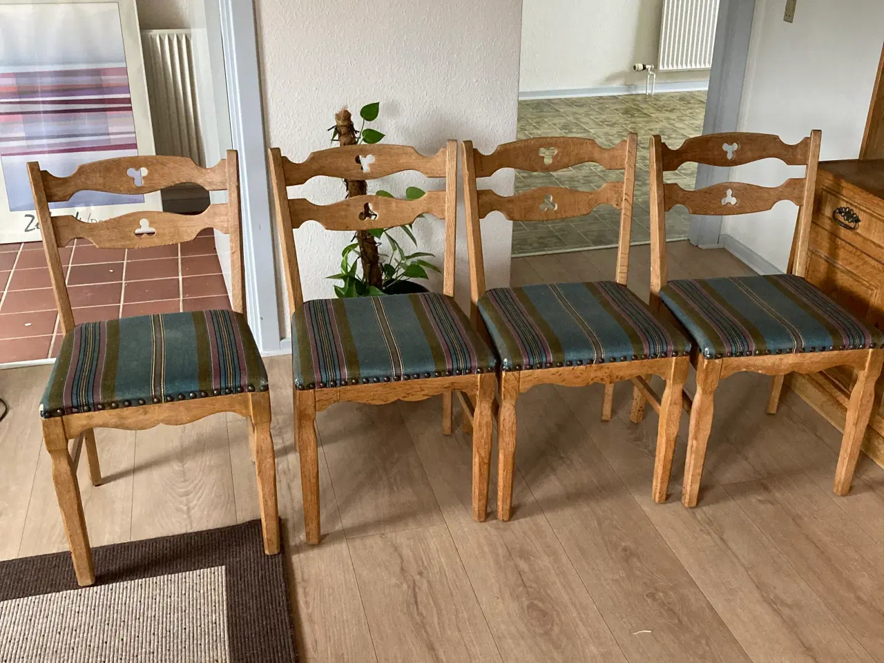 Billede 3 - Spisebordsstole i egetræ