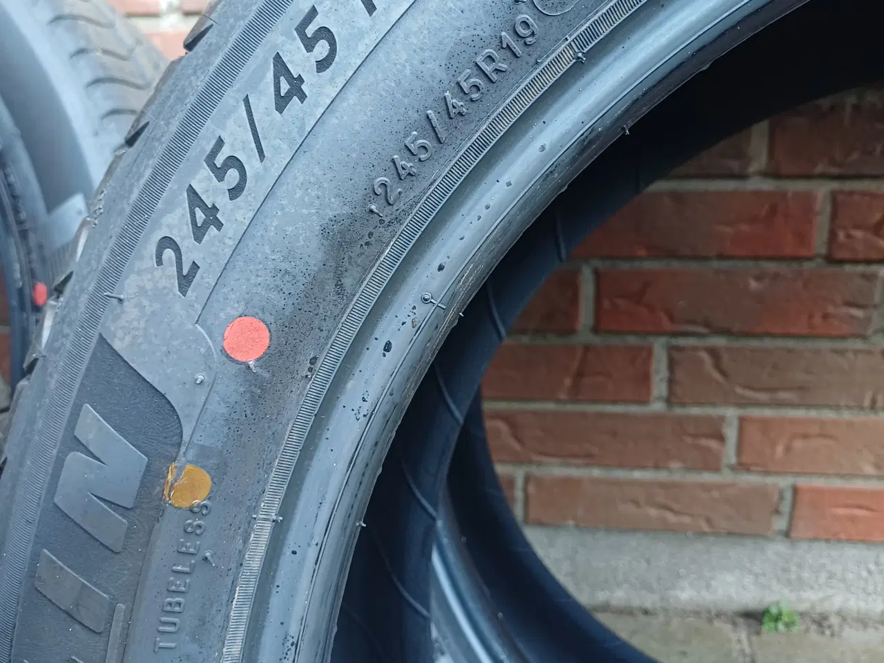 Billede 3 - Nye Michelin sommerdæk