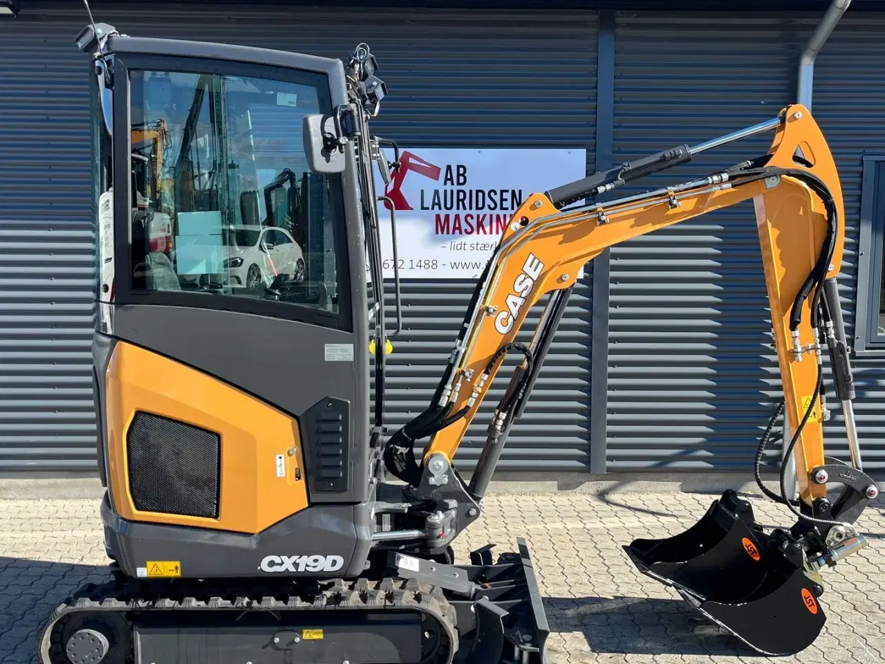 Billede 1 - Case CX19D Fabriksny maskine klar til brug.