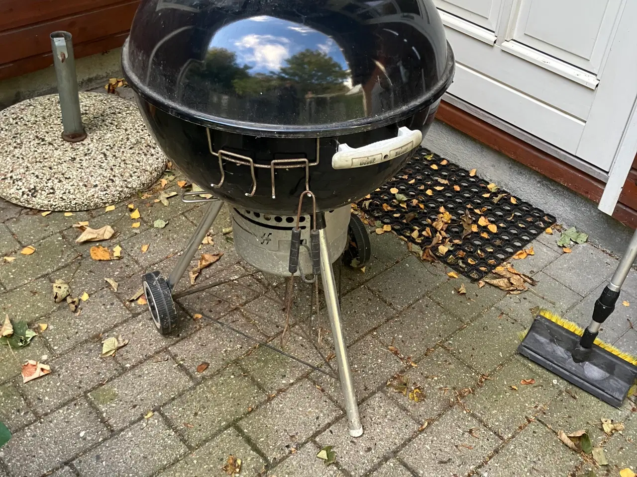 Billede 1 - Grill til kul.
