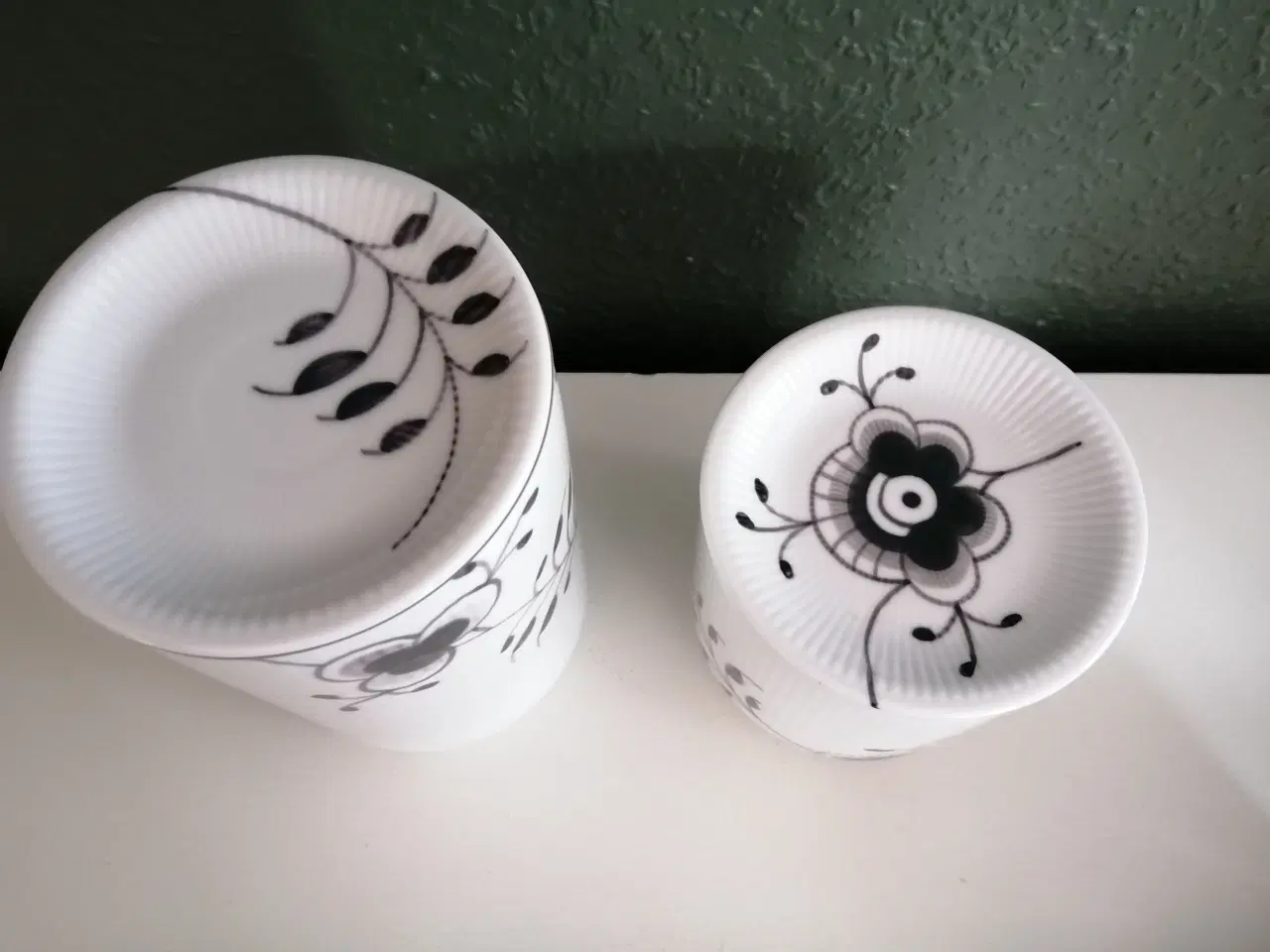 Billede 2 - Royal Copenhagen mega sort Krukker 