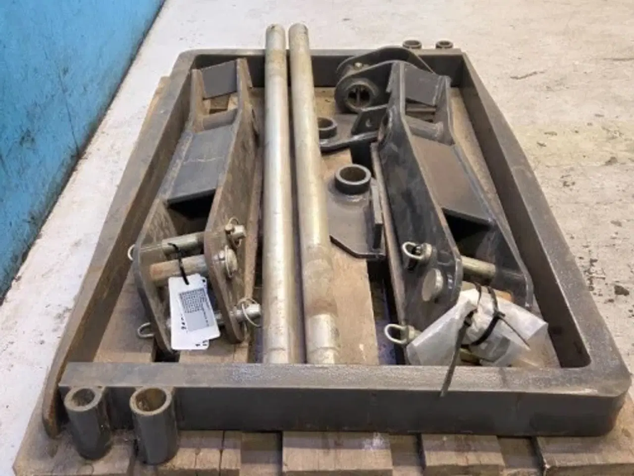 Billede 4 - New Holland B115C Pallegafler Kit 87310367