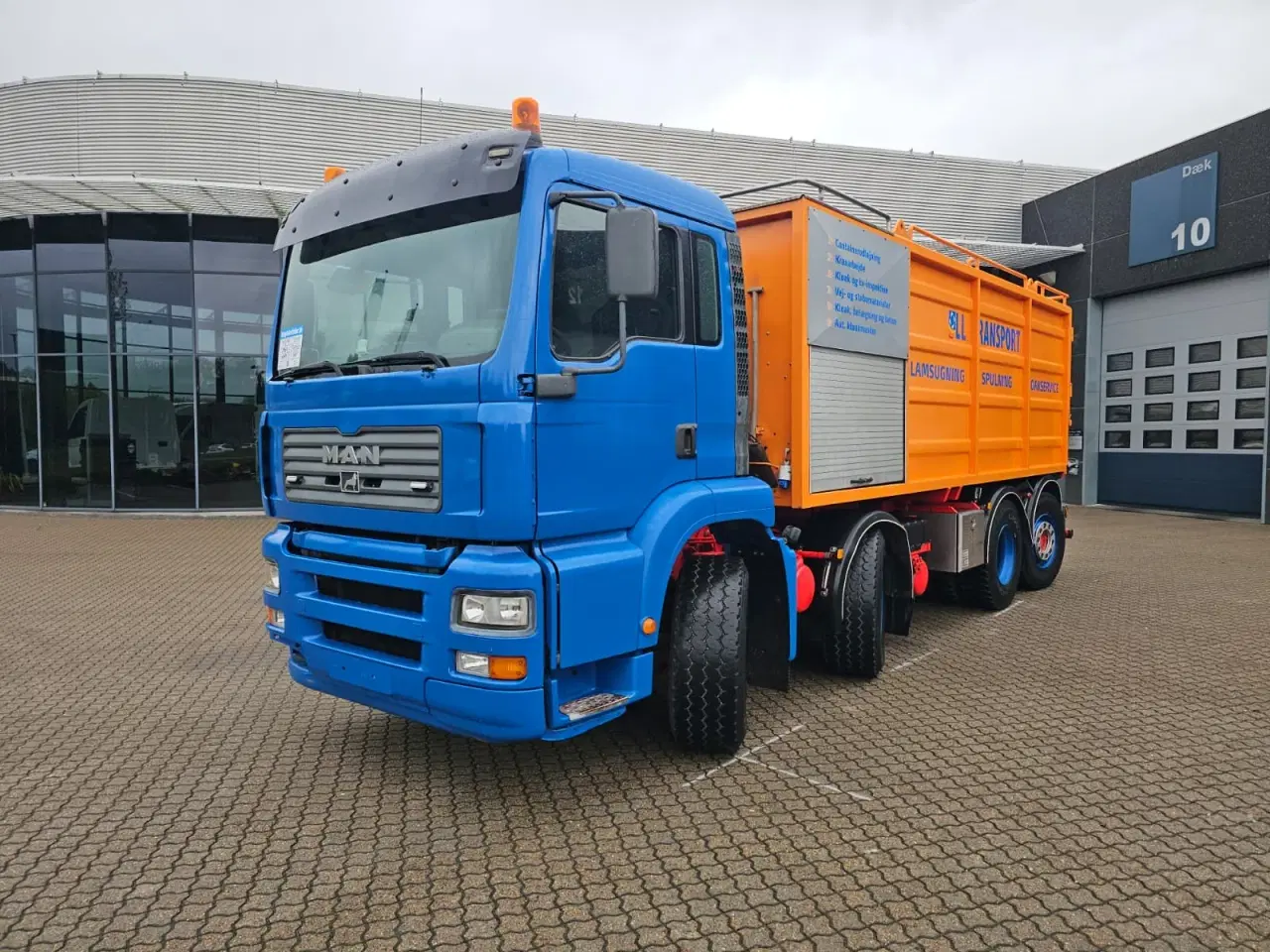 Billede 1 - MAN TGA 35.390 8X2-6, Slamsuger