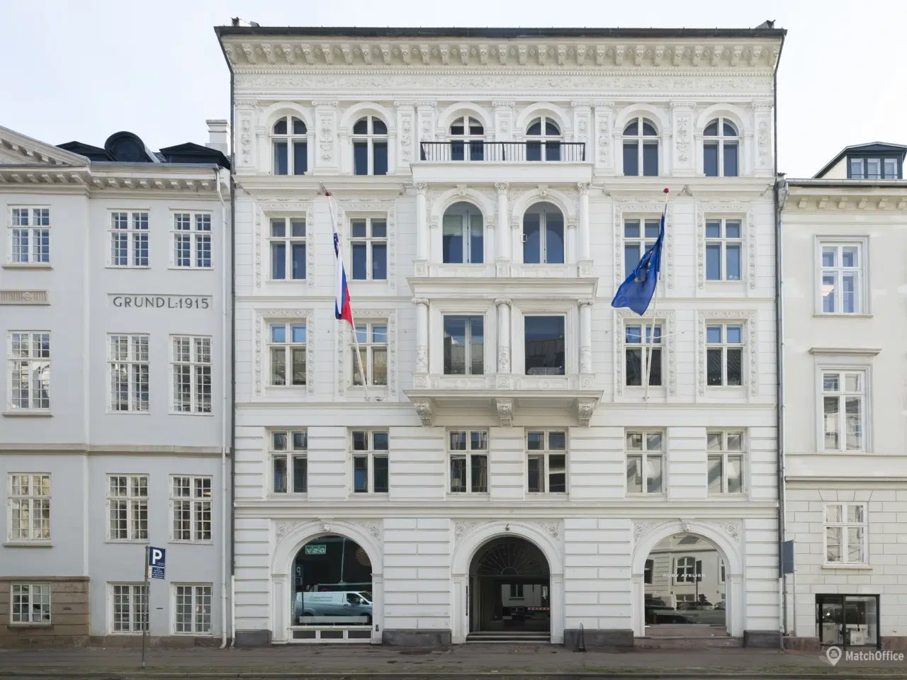 Billede 1 - Klassiske rammer på Amaliegade