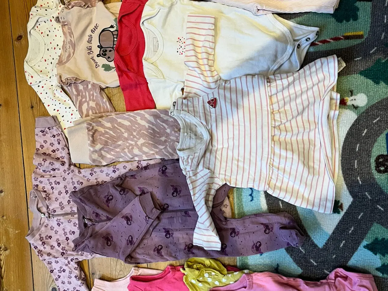 Billede 1 - Baby pige tøj pakke i str. 62