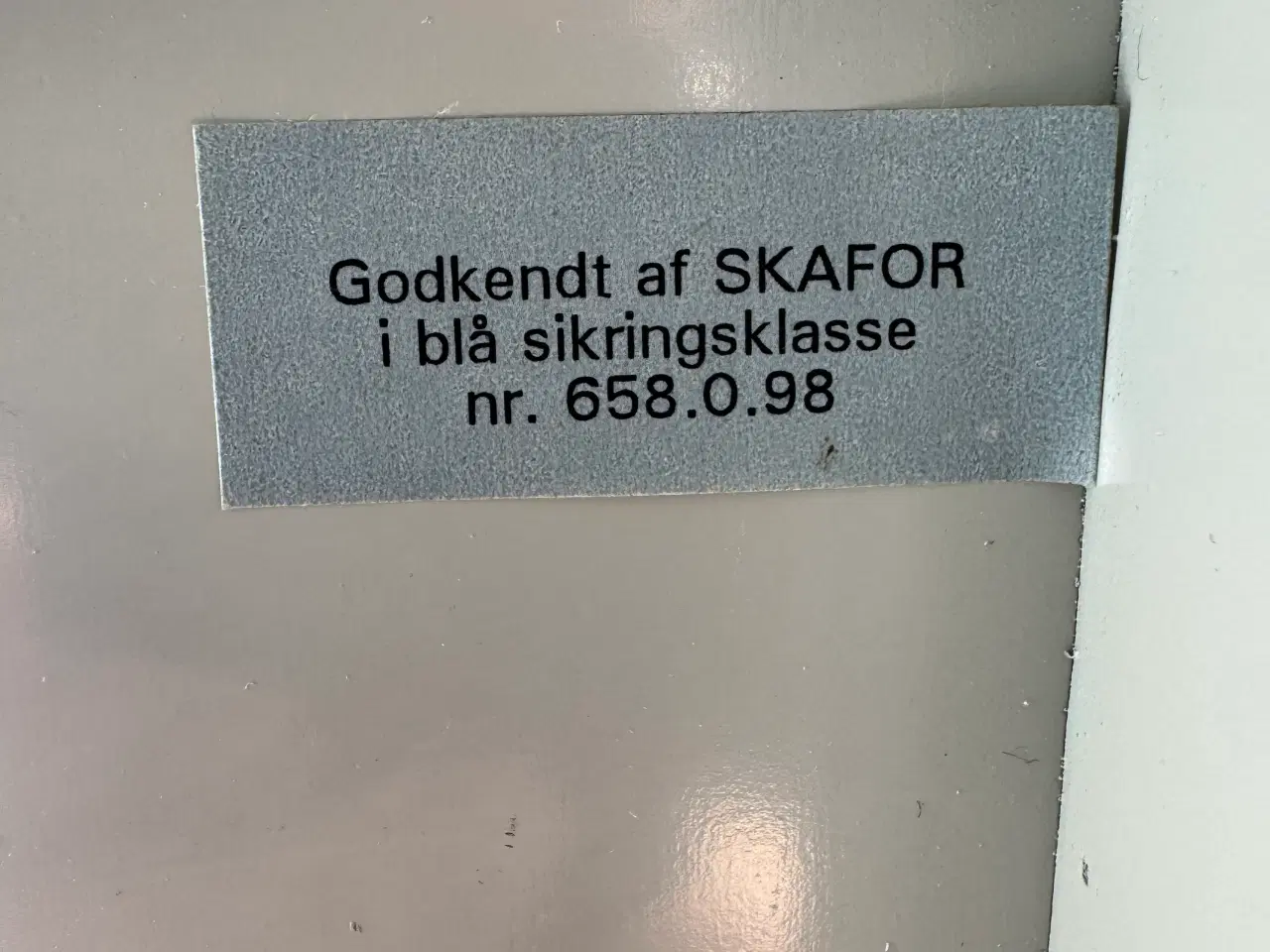Billede 4 - Våbenskab til 5 våben