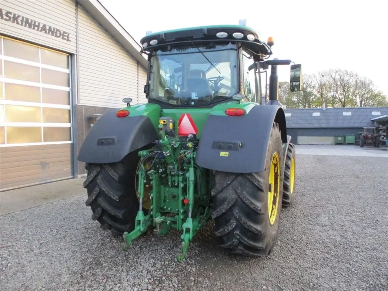 Billede 15 - John Deere 7310R Med frontlift og frontPTO en ejers gård traktor