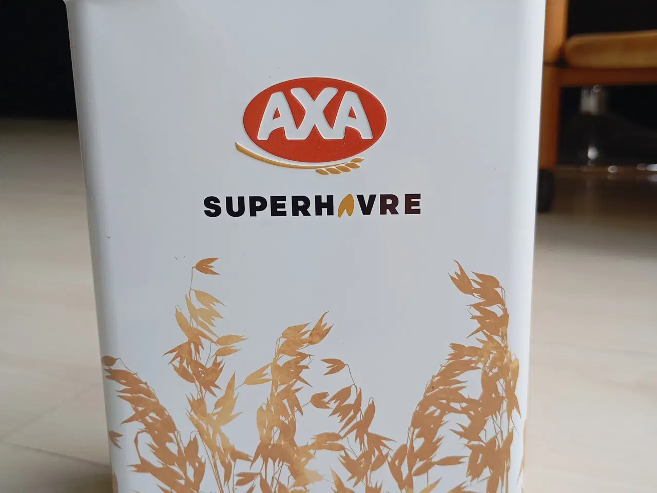 Billede 2 - Dåse med låg. AXA Superhavre