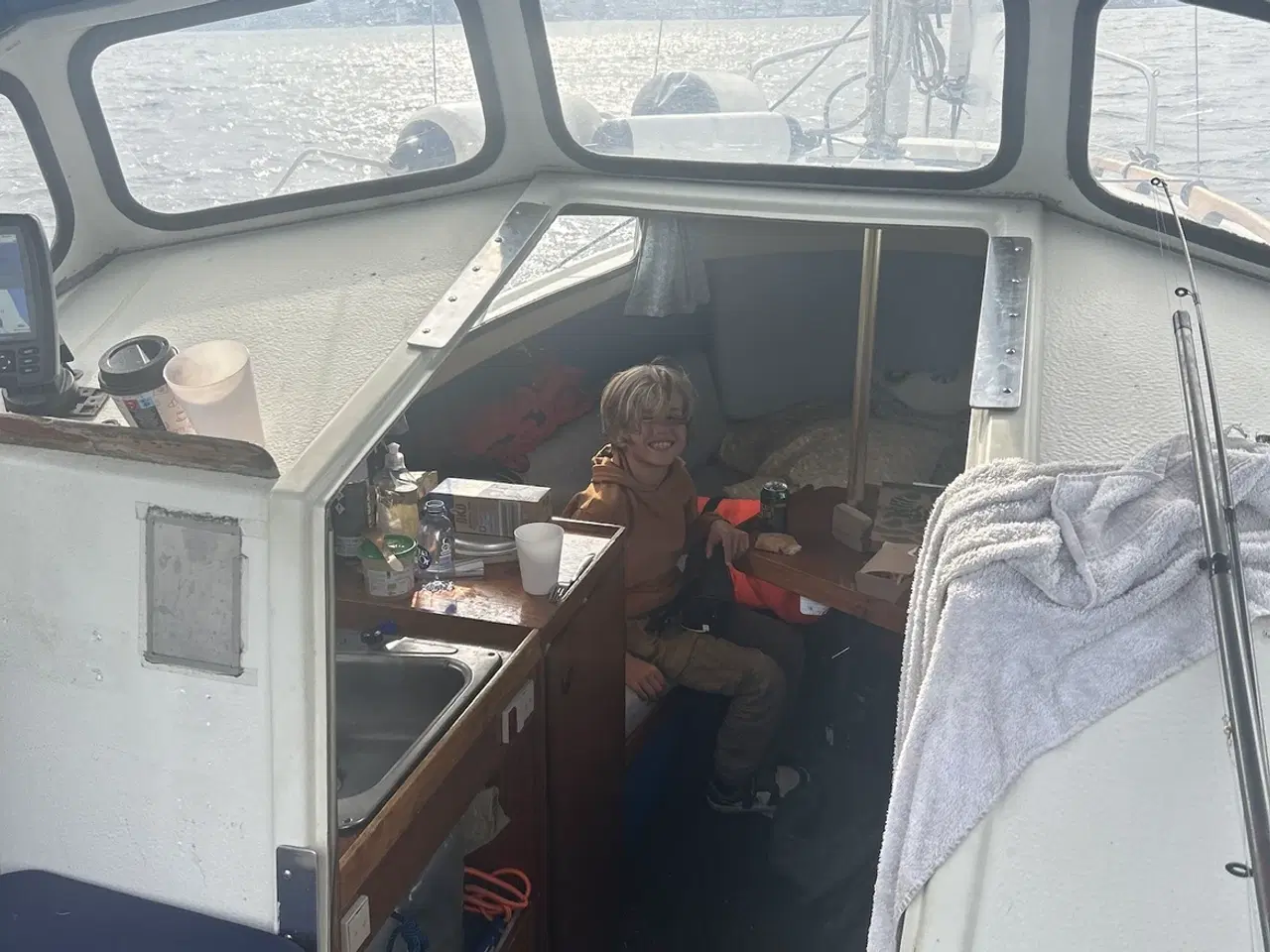 Billede 3 - Motorsejler 21 fod med havne plads 