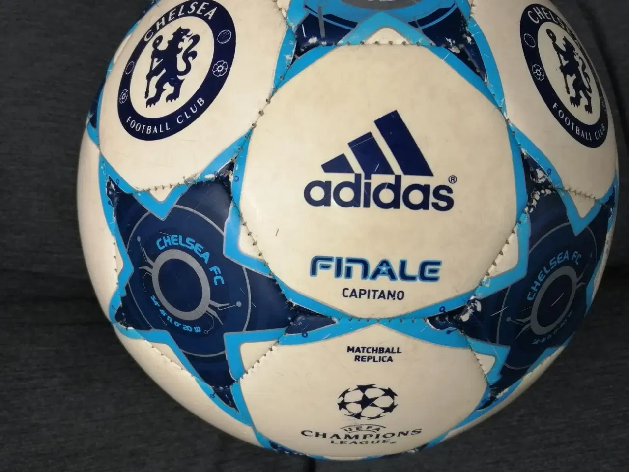 Billede 1 - FODBOLD, ADIDAS CAPITANO, CHELSEA F. C.