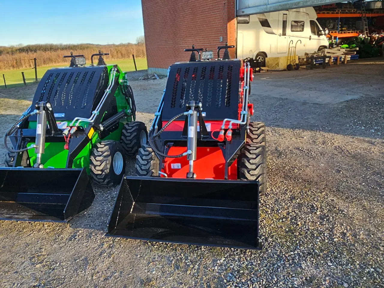 Billede 1 - Skridstyret minilæsser