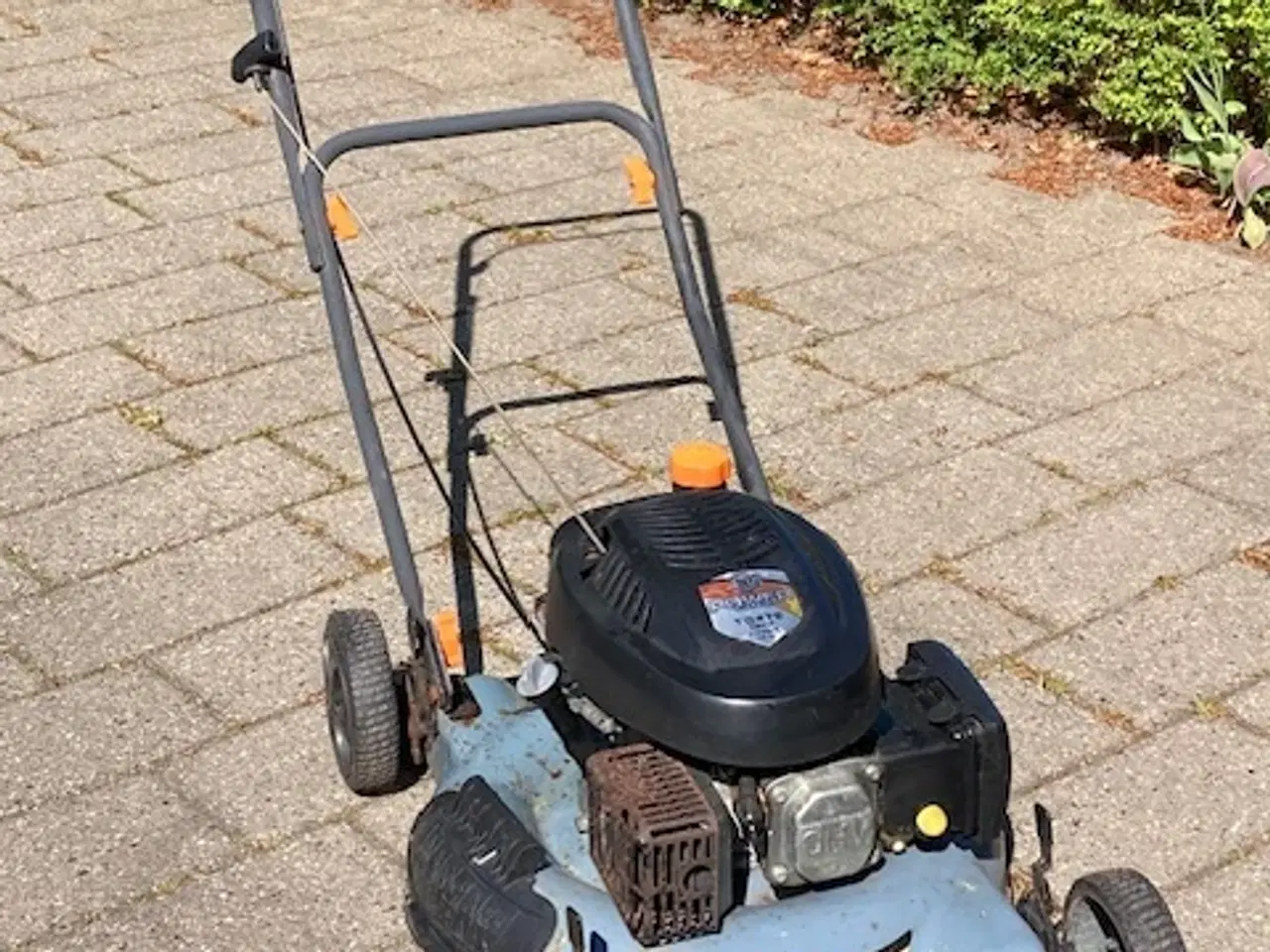 Billede 1 - Plæneklipper