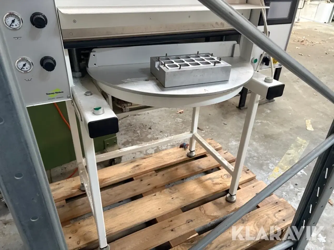 Billede 2 - Stansemaskine / klippresse Tommy Nielsen Universal 301 FS