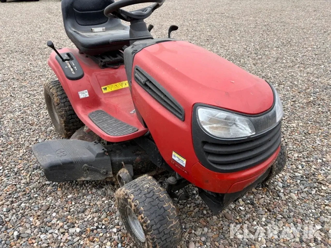 Billede 6 - Havetraktor og save Jonsered LT2317A