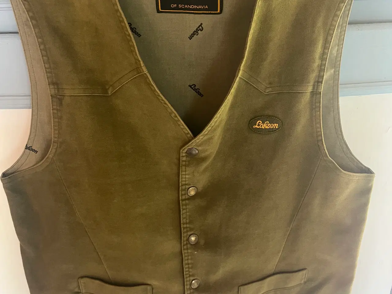 Billede 1 - Larsen vest, som ny. St L
