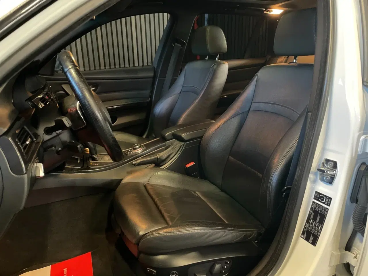 Billede 8 - BMW 335i 3,0 Touring M-Sport xDrive Steptr.