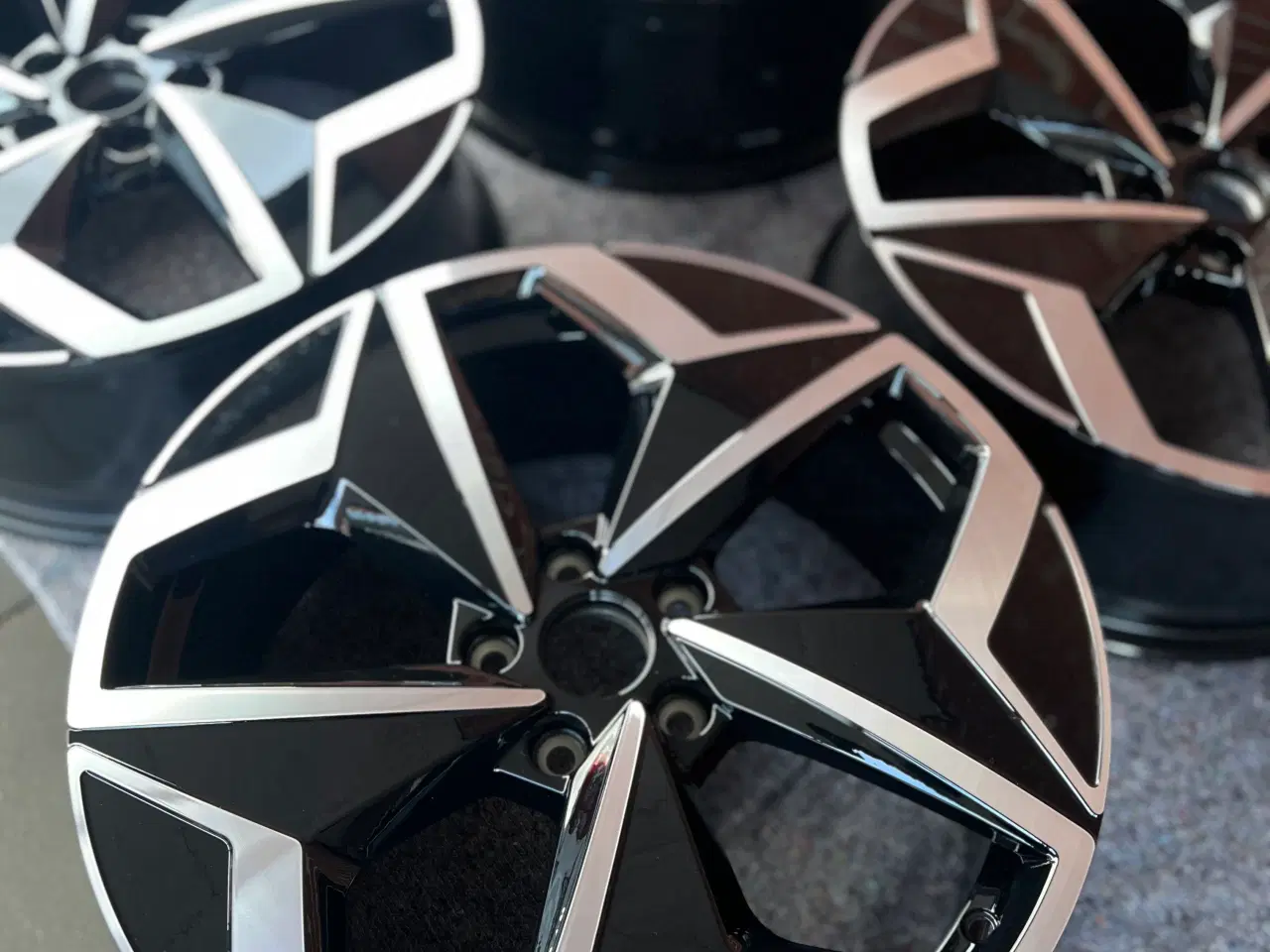 Billede 2 - 🔥Originale 19” VW ID3 fælge🔥