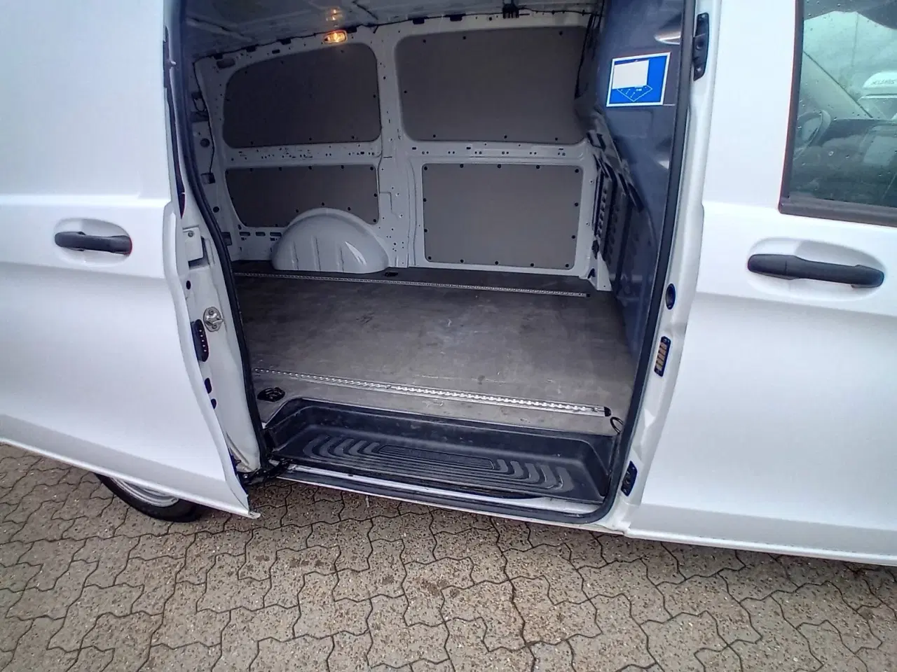 Billede 6 - Mercedes Vito 114 2,0 CDi Kassevogn aut. L RWD