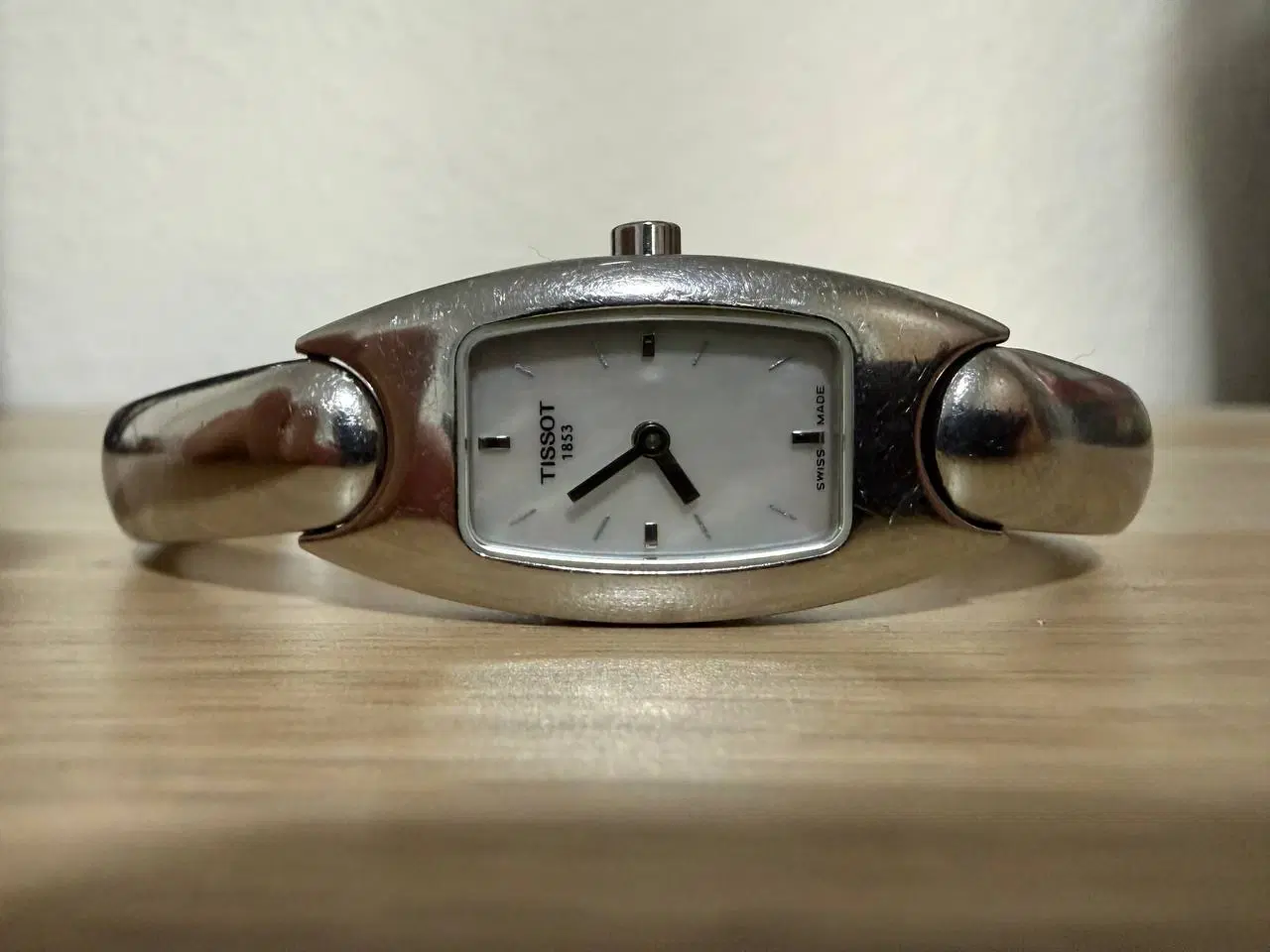 Billede 1 - Tissot 1853 G345 Dameur – Safirglas – Ny batteri